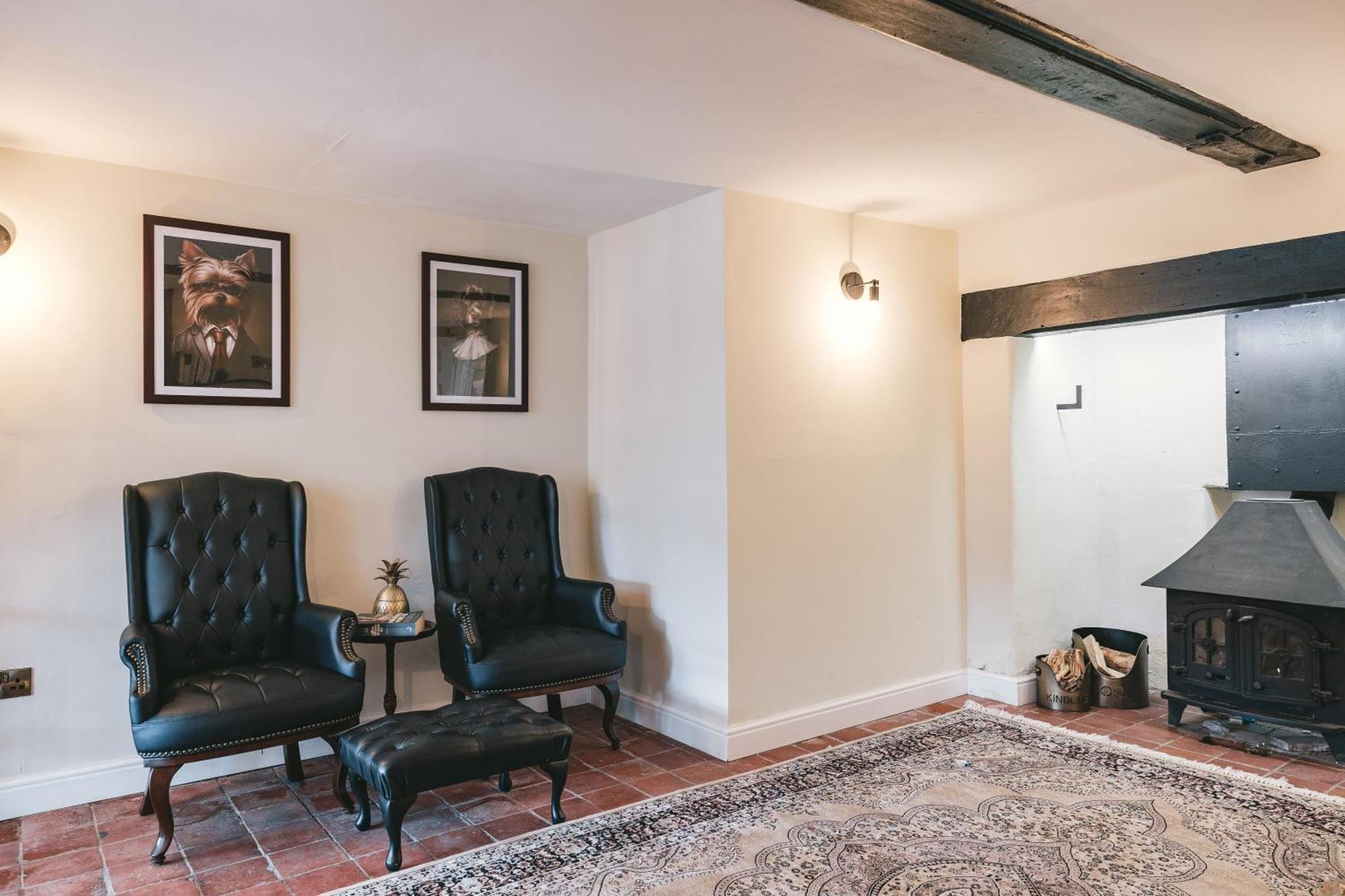 House With A Cinema And Games Room, Sleeps 17 Shrewsbury Exterior photo