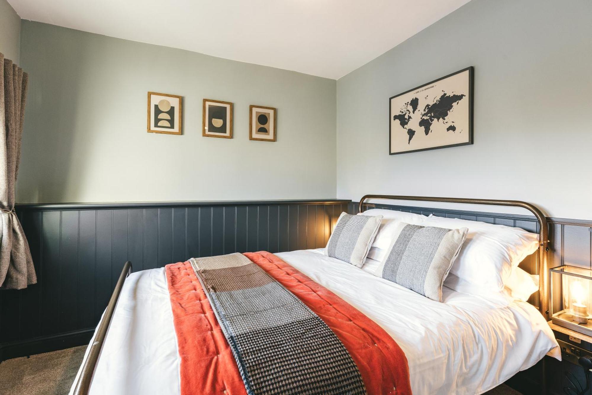 House With A Cinema And Games Room, Sleeps 17 Shrewsbury Exterior photo